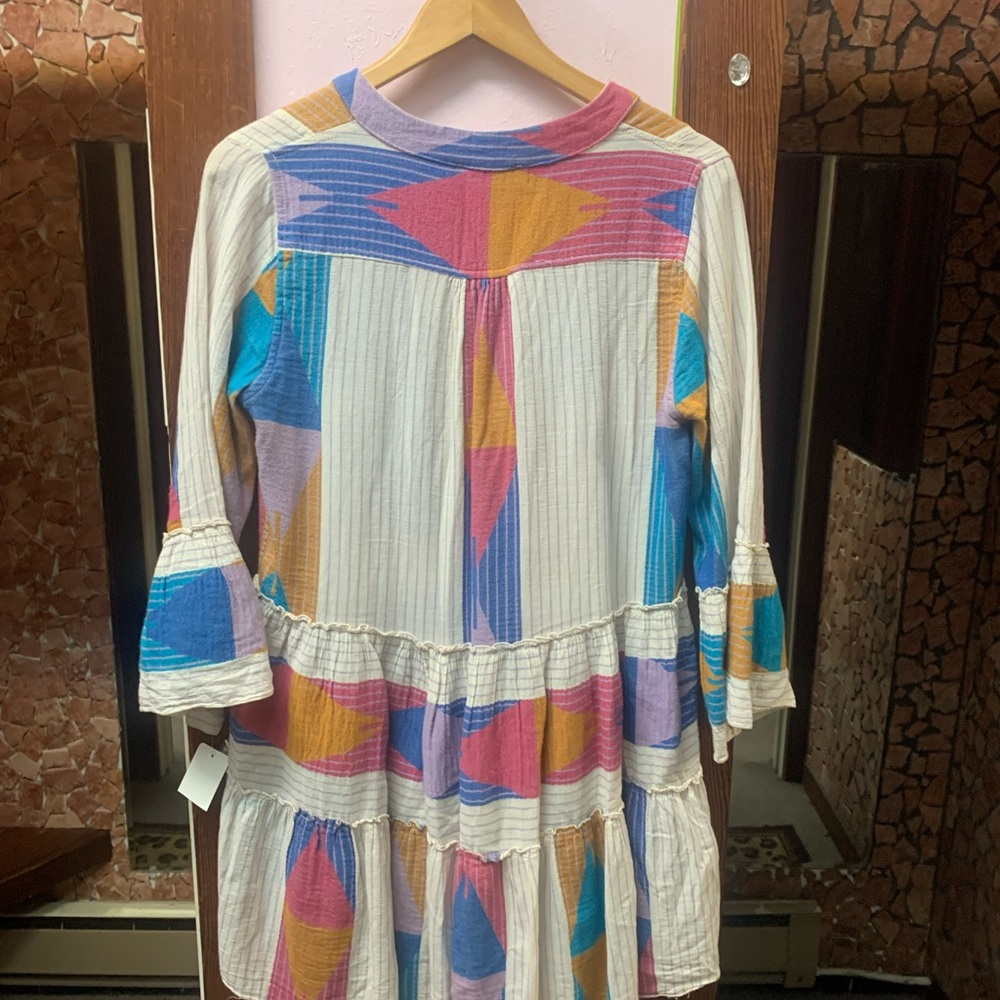 Looks new Colorful Women's Tunic Top - Picture 9 of 10
